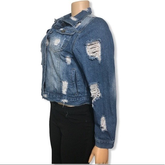 Between Us Denim Trucker Jacket factory Ripped and Distressed size S - Picture 14 of 16